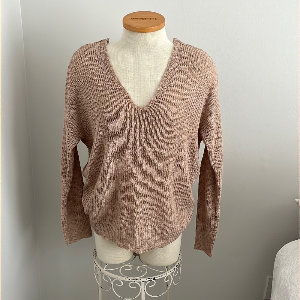 Moon &Madison Twist Back Sweater